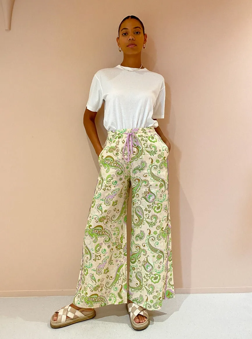 Camilla and Marc Darcy Tee in Soft White