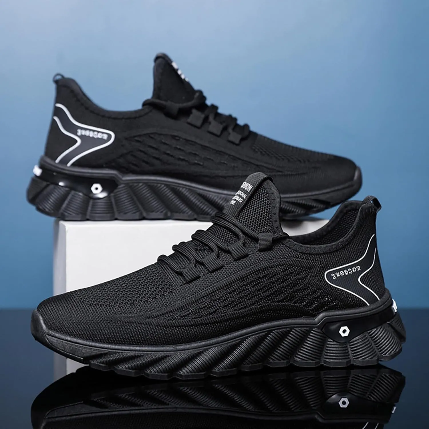 Comfortable Running Shoes for Men Gym Tennis Athletic Breathable Mesh Slip On Soft Sole Sneakers Lightweight Sports Fashion Non Slip Workout Casual Shoes with Hands Freee Lace Male