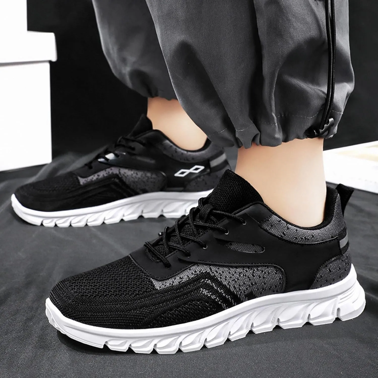 Mens Running Shoes Comfortable Sport Athletic Gym Sneakers Non Slip Breathable Mesh Lightweight Tennis Fashion Workout Casual Lace Up Shoes for Men Daily Walking