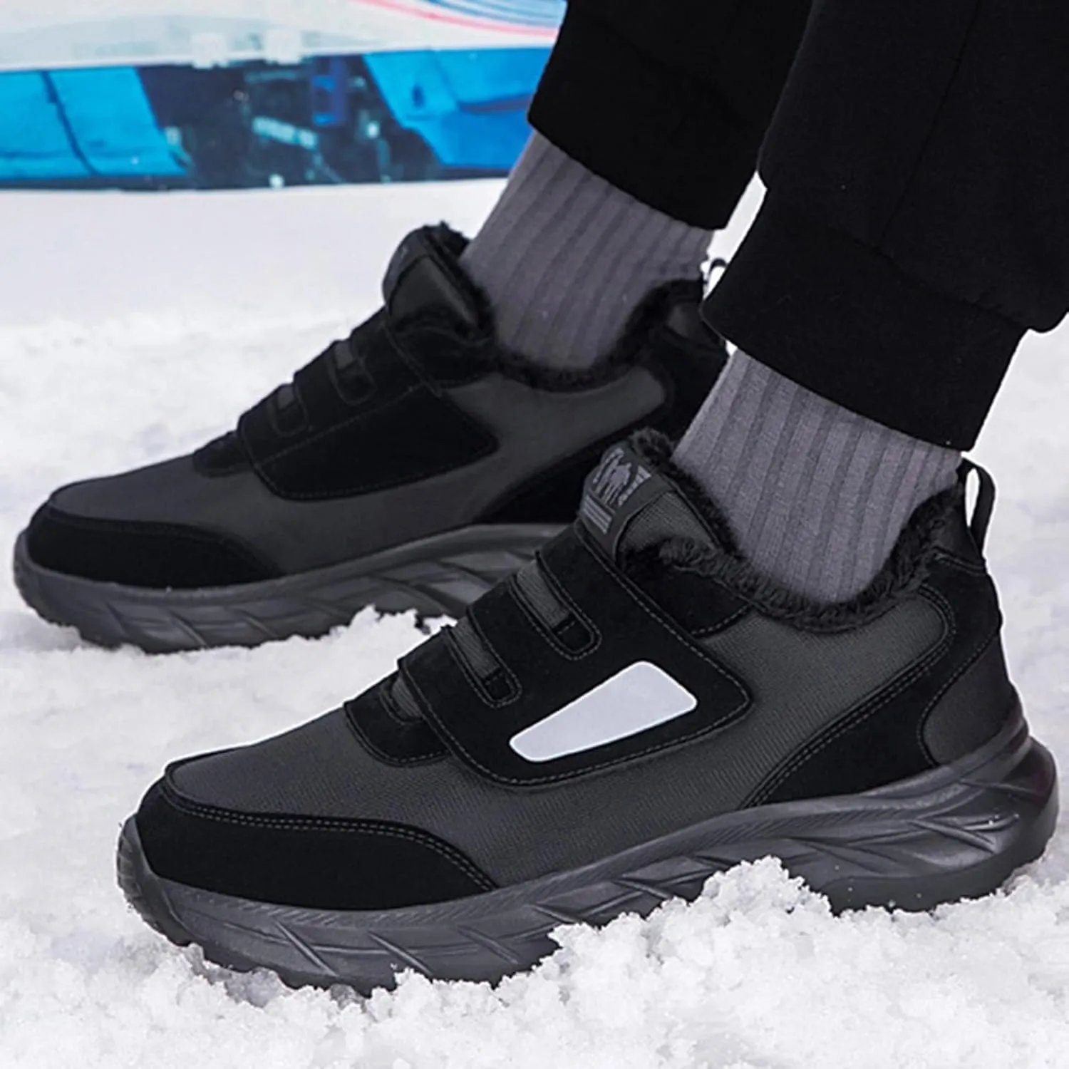 Mens Work Boots Waterproof Hiking Sneakers Warm Fur Lined Safety Toe Shoes for Women Food Service Waterproof Outdoor Shoes Lightweight Anti Slip Hike Grounded Footwear