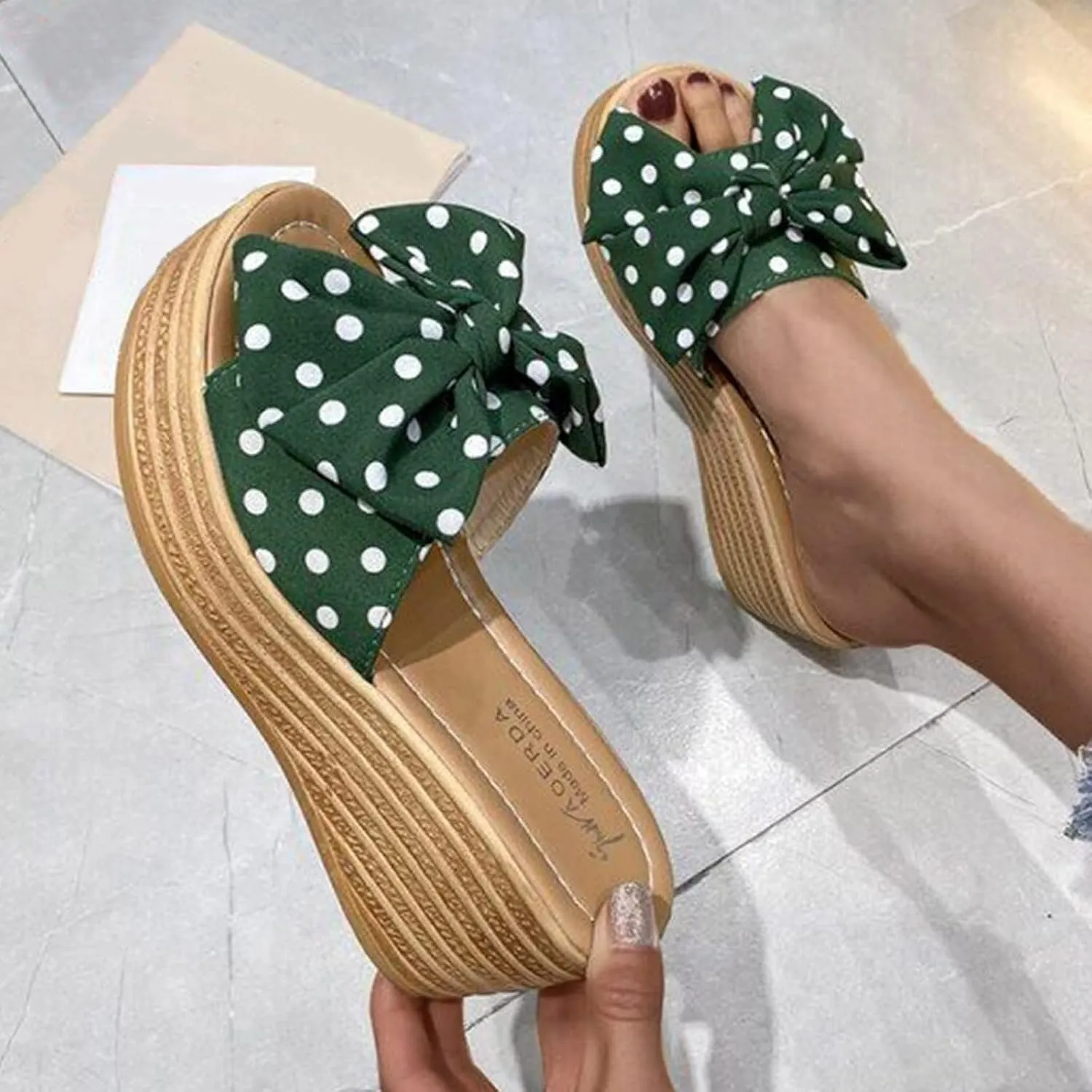 Women's Wedge Platform Sandals Fashion Polka Dot Bow Slippers Summer Slides Beach Vacation Walking Shoes Flat Sandals for Women Casual & Dressy Summer Shoes